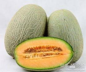 吃哈密瓜可以吃皮蛋吗,美味碰撞的奇妙体验