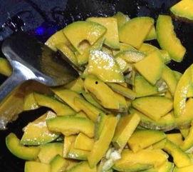 猪肉瓜的核可以吃吗,可食用之谜揭秘