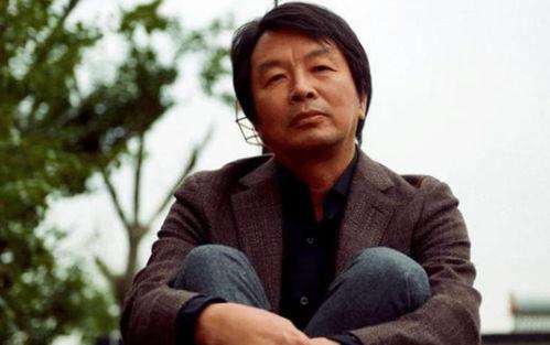 刘震云吃瓜简介,吃瓜群众的深度解读与反思