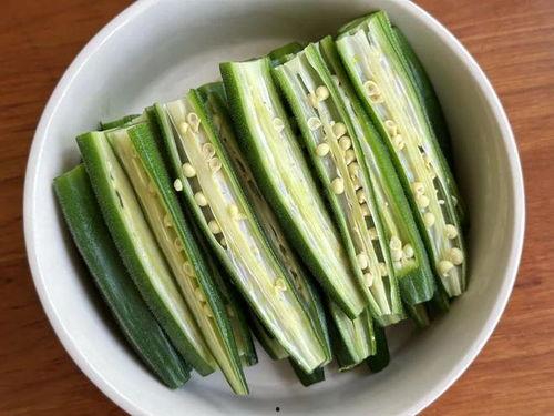 夏天吃小瓜频繁,清凉解暑，美味无限