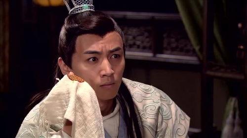 帅哥和大叔吃瓜,趣味横生现场直击