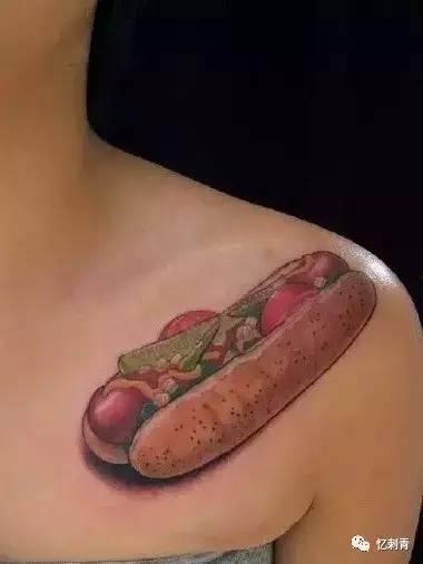 腿上纹身的健身吃瓜,揭秘健身吃瓜背后的饮食秘诀