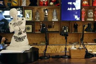 吃瓜纹身店老板,揭秘纹身界的趣味故事