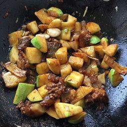 老荀瓜怎么吃,解锁传统美食新体验