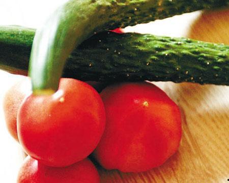 大瓜吃番茄,一场美食与文化的碰撞之旅