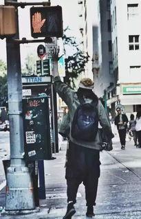 宿舍拍大片吃瓜,一起拍大片，共享欢乐时光