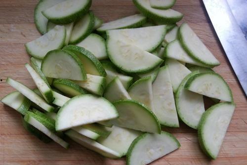 干葫芦瓜怎样吃才好吃,干葫芦瓜的多样烹饪法