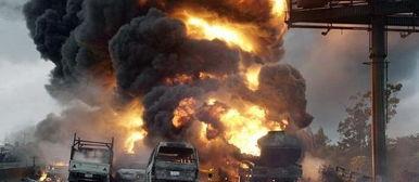 吃瓜油罐车燃烧,吃瓜群众见证的惊心动魄瞬间