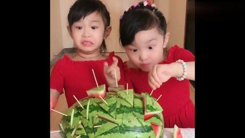 姐妹吃瓜图,揭秘娱乐圈幕后故事