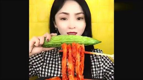 吃瓜美女直播间.,揭秘吃瓜美女的直播间魅力