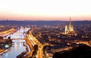 塞纳河吃瓜都吃不明白,揭秘法国文化中的独特现象