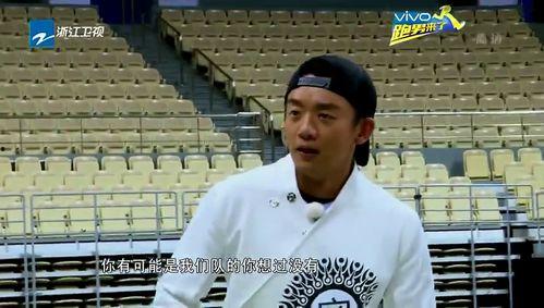 男子以吃瓜名义,揭秘娱乐圈幕后真相