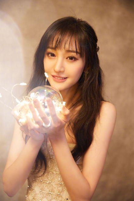 炙热吃瓜,解锁夏日清凉新姿势