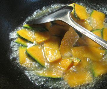 腌瓜和茄子能一起吃吗,营养互补的佳肴组合